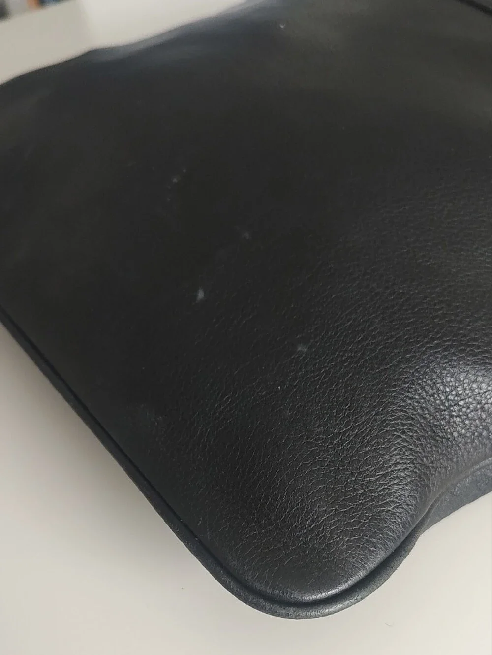 Coach Black Leather Messenger Crossbody with Adjustable Strap